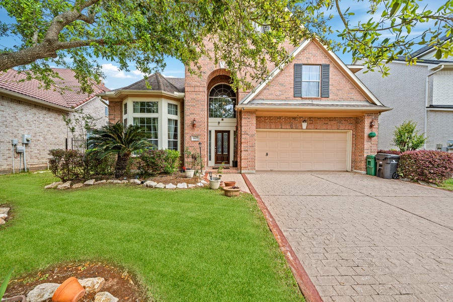 Property photo for 14427 Manorbier Lane, Sugar Land, TX