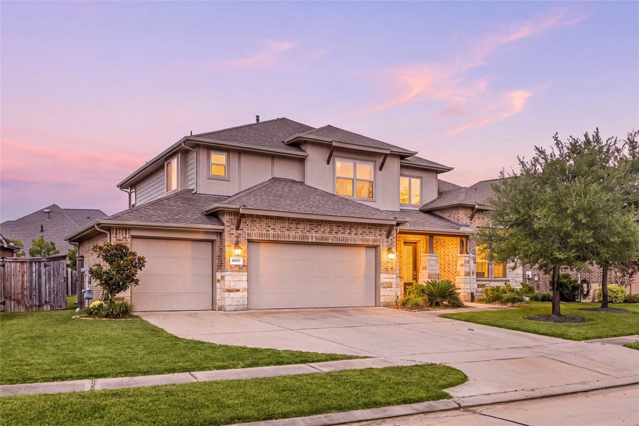 Property photo for 18707 Fox Kestrel Trail, Cypress, TX