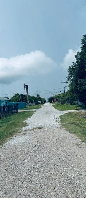 9th & 517 Rd E, San Leon, TX 77539 3 blocks to the water