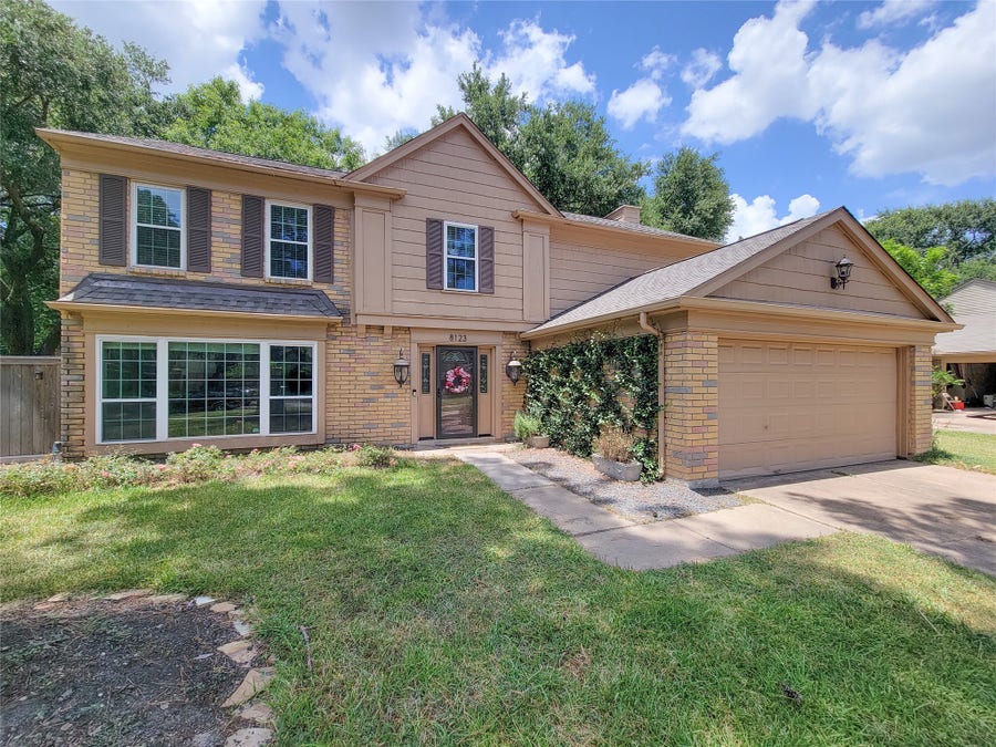 Property photo for 8123 Sunny Ridge Drive, Houston, TX