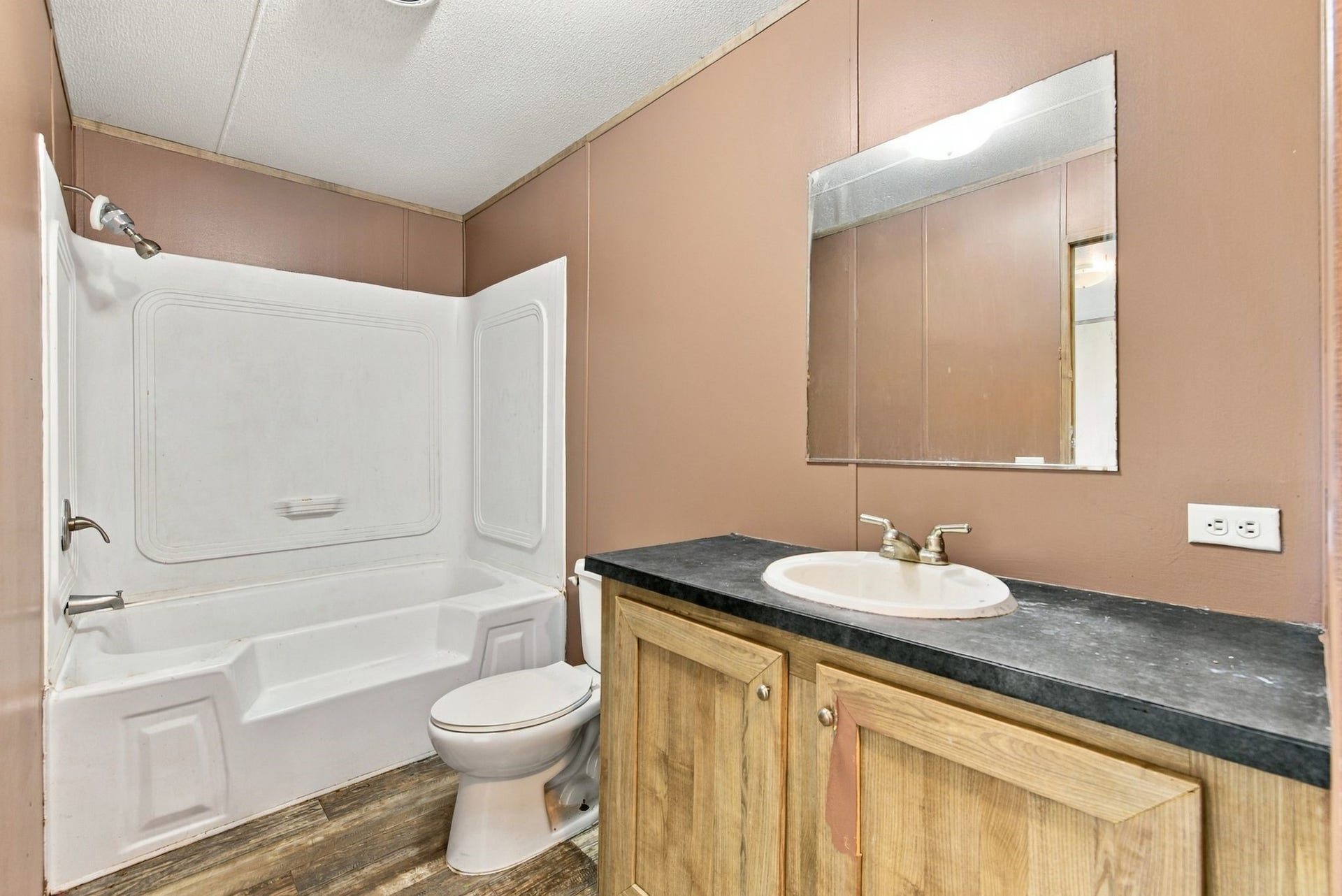 2245 Ben Boulevard, Conroe, TX 77306 2245 Ben Boulevard, Conroe, TX 77306