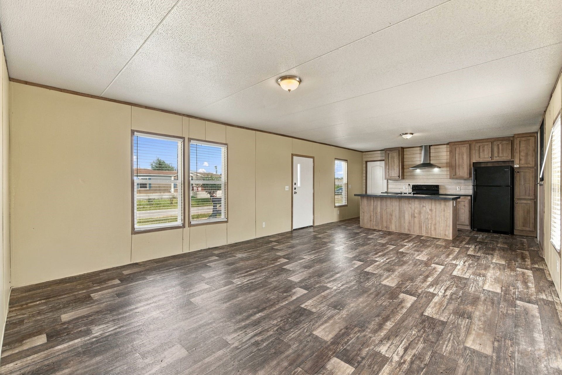 2245 Ben Boulevard, Conroe, TX 77306 2245 Ben Boulevard, Conroe, TX 77306