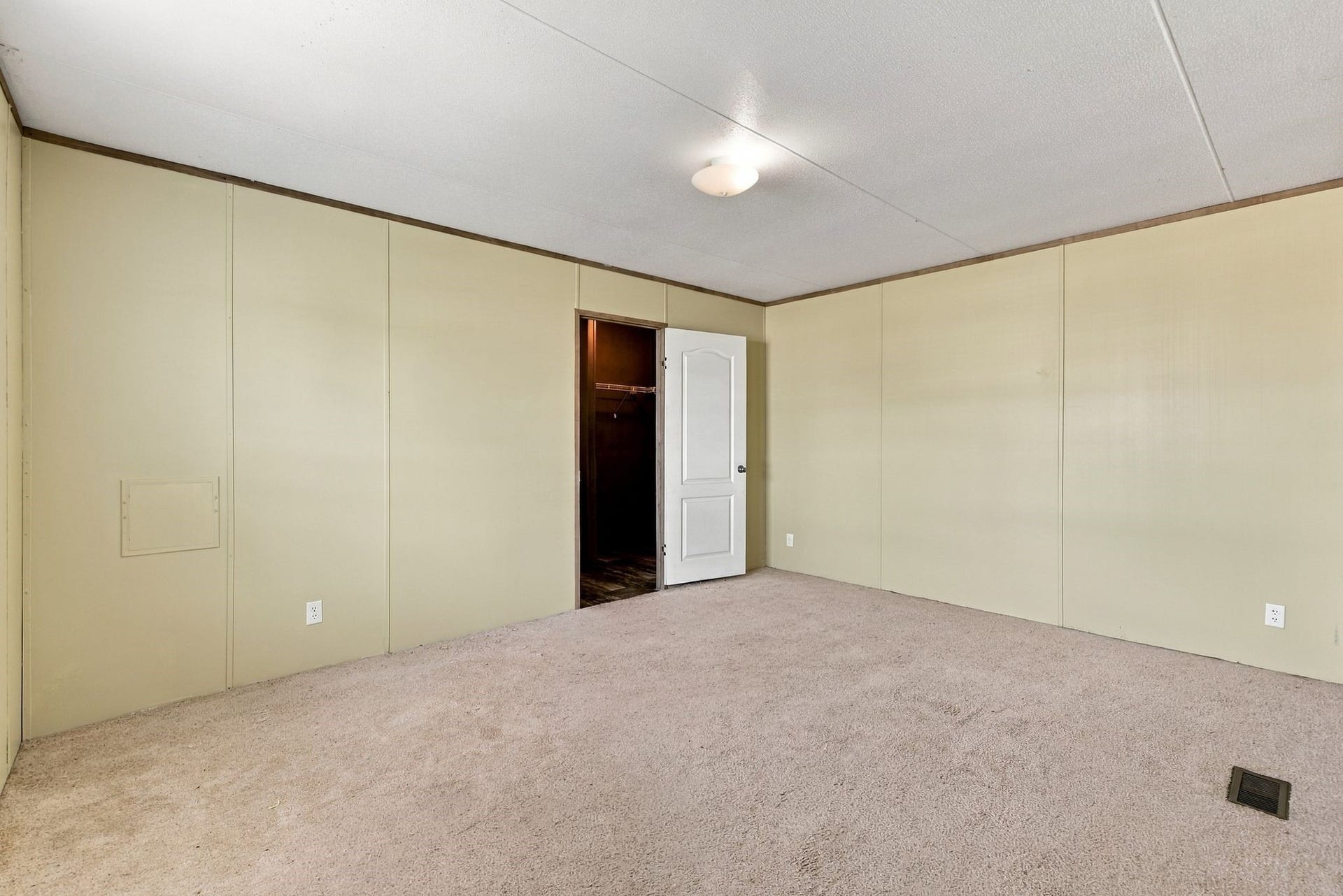 2245 Ben Boulevard, Conroe, TX 77306 2245 Ben Boulevard, Conroe, TX 77306