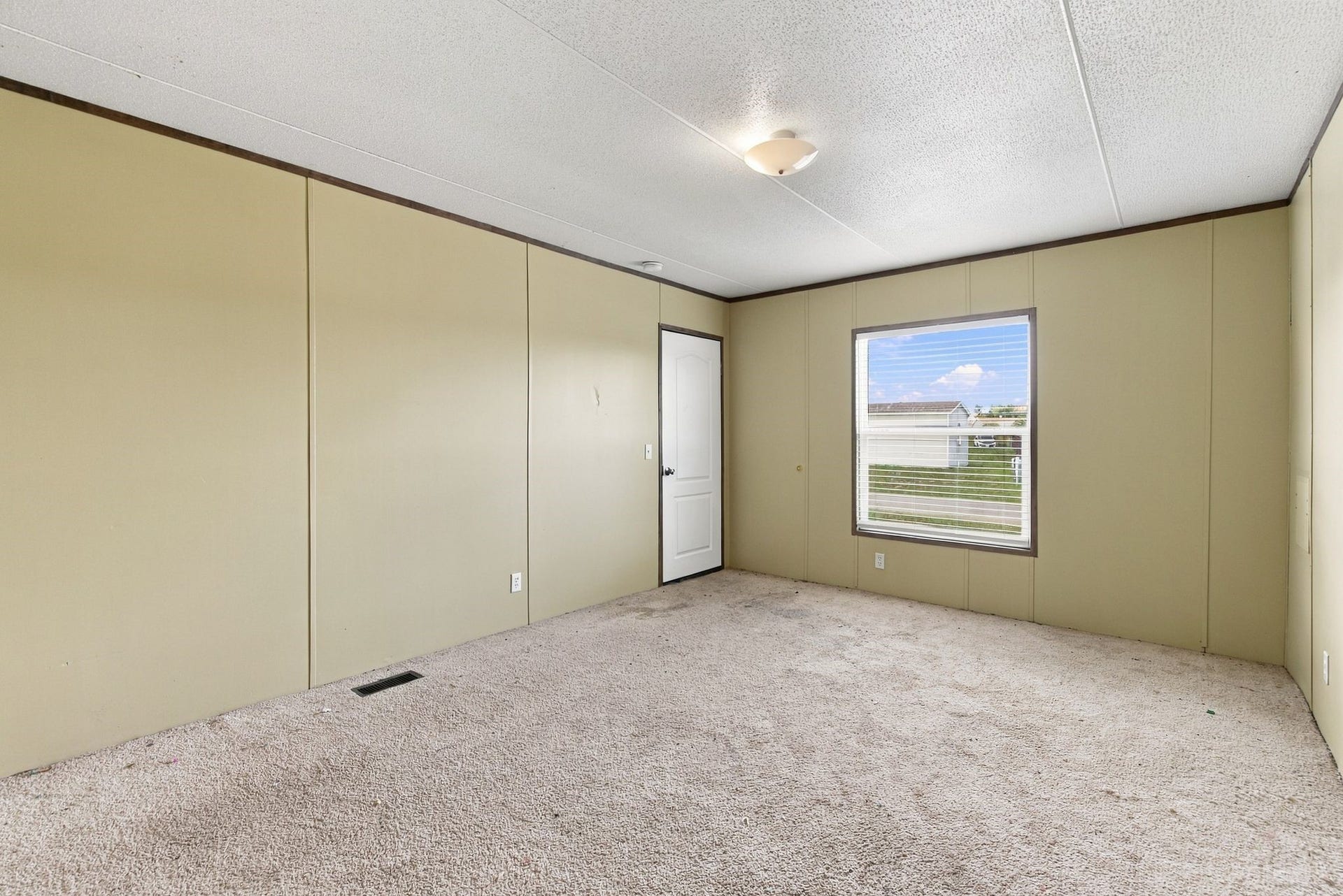 2245 Ben Boulevard, Conroe, TX 77306 2245 Ben Boulevard, Conroe, TX 77306