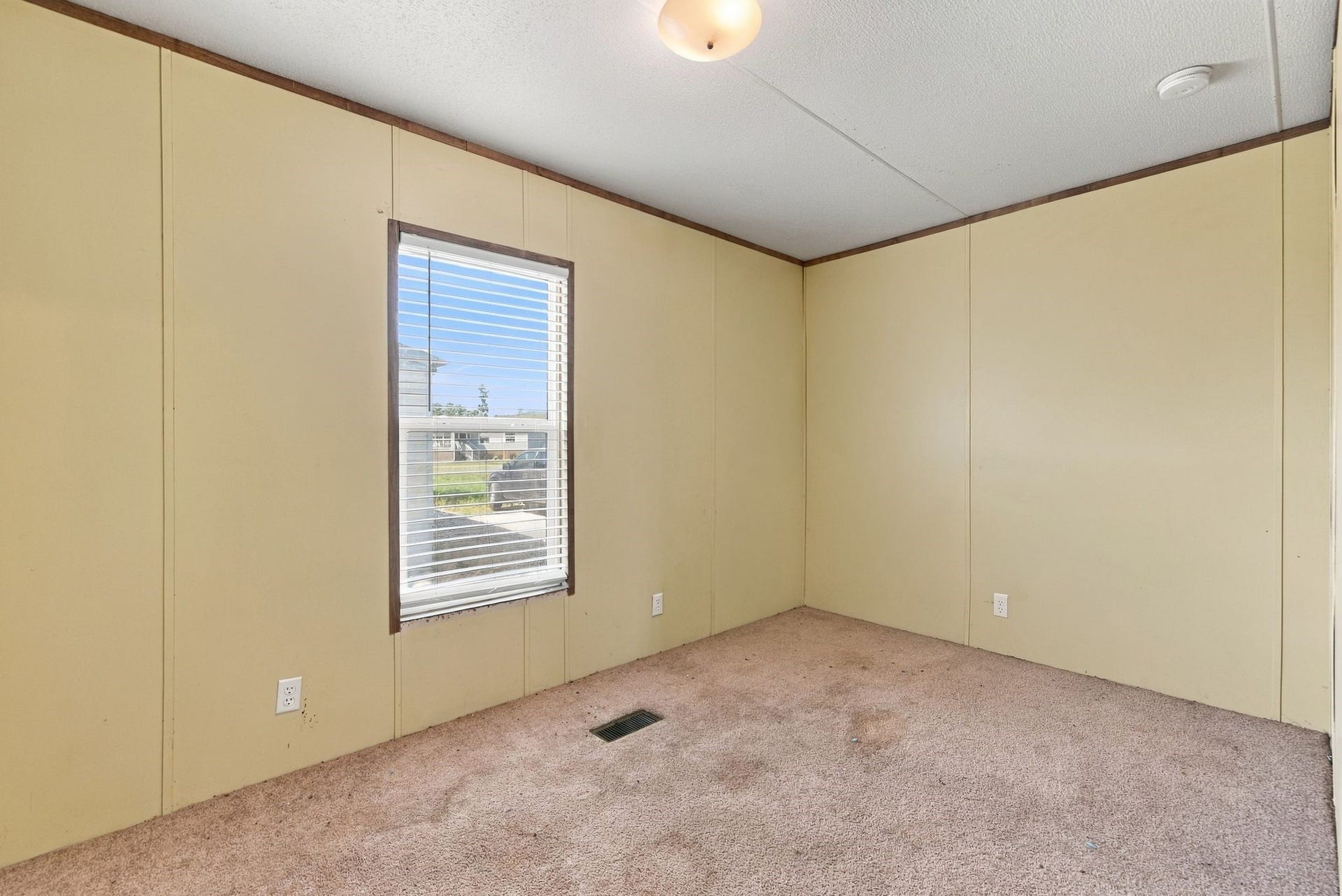 2245 Ben Boulevard, Conroe, TX 77306 2245 Ben Boulevard, Conroe, TX 77306