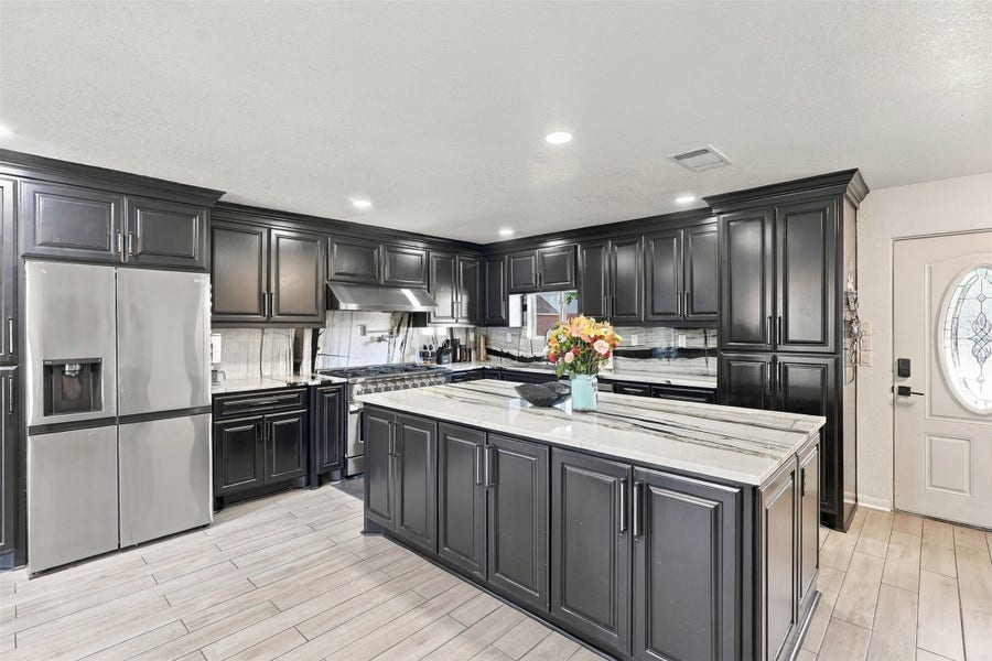 Property photo for 11922 Cottonwood Lane, Cypress, TX