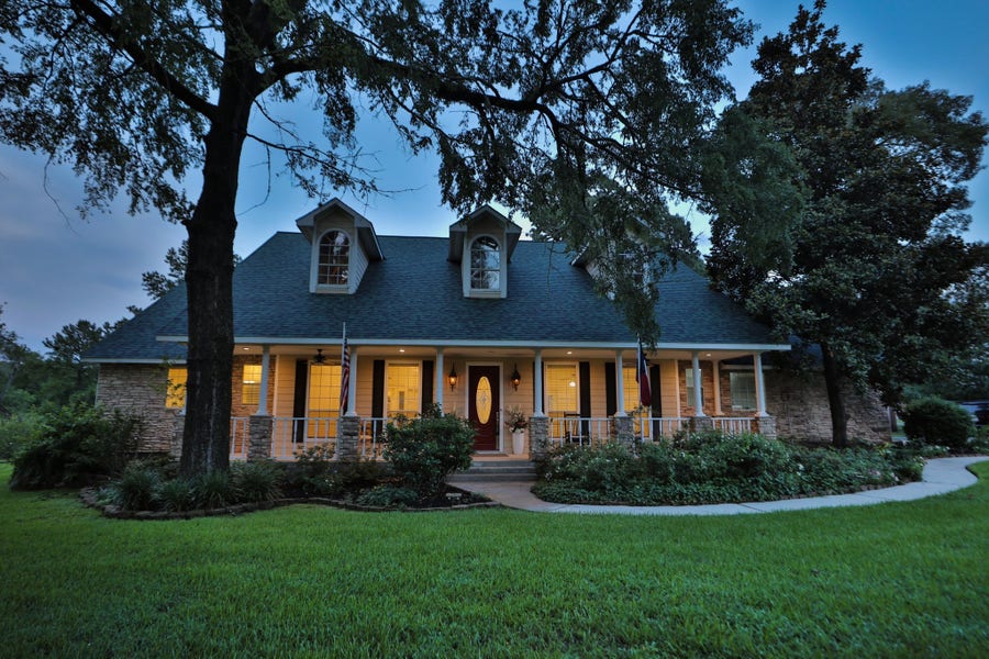 Property photo for 34310 High Point Drive, Magnolia, TX