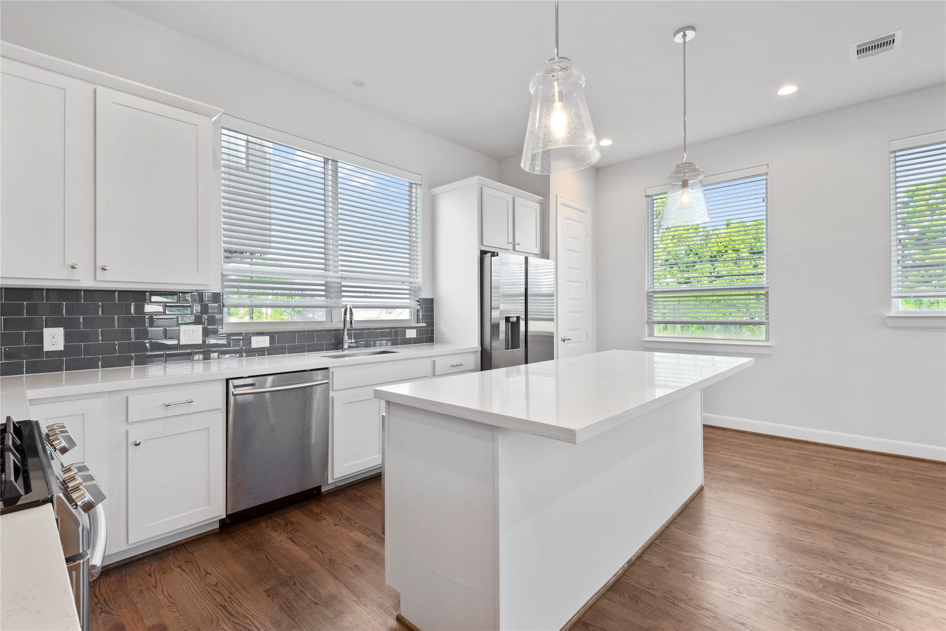 3004 Charline Avenue, Houston, TX 77054 3004 Charline Avenue, Houston, TX 77054