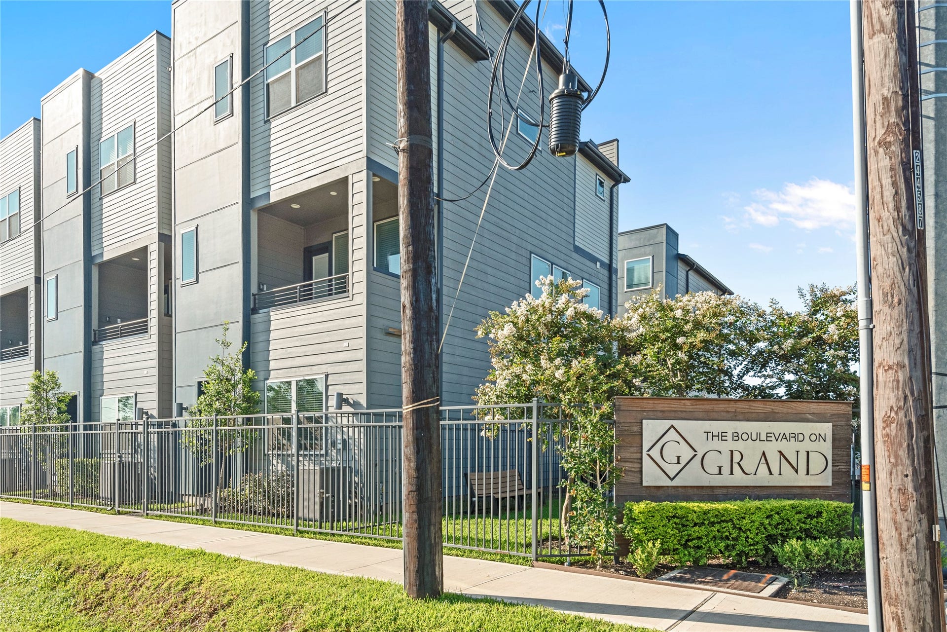3004 Charline Avenue, Houston, TX 77054 3004 Charline Avenue, Houston, TX 77054