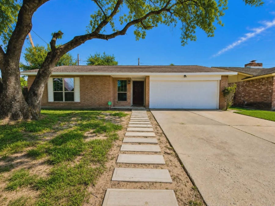 Property photo for 7422 Silent Wood Lane, Houston, TX