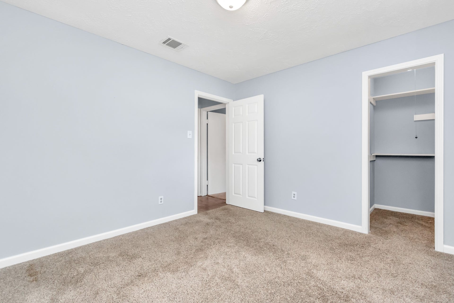 13627 Greenridge Drive, Sugar Land, TX 77498