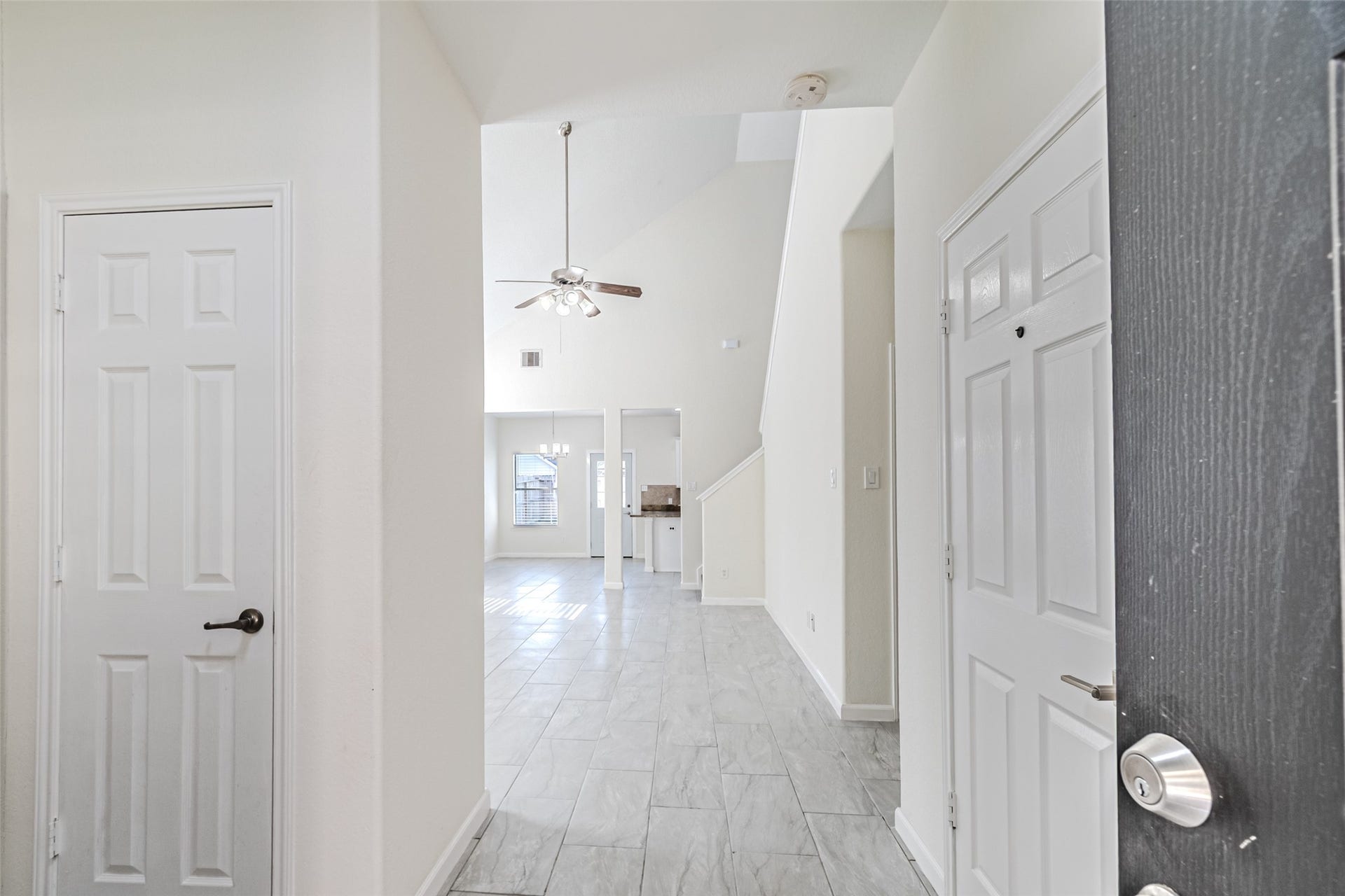 18111 Hillock Glen Lane, Cypress, TX 77429 18111 Hillock Glen Lane, Cypress, TX 77429