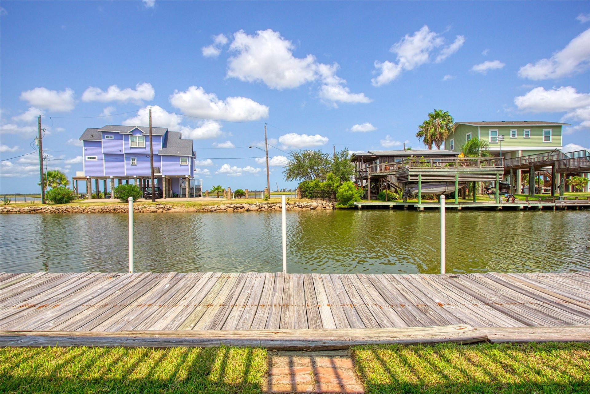 114 Bayou Vista Drive, Hitchcock, TX 77563 114 Bayou Vista Drive, Hitchcock, TX 77563