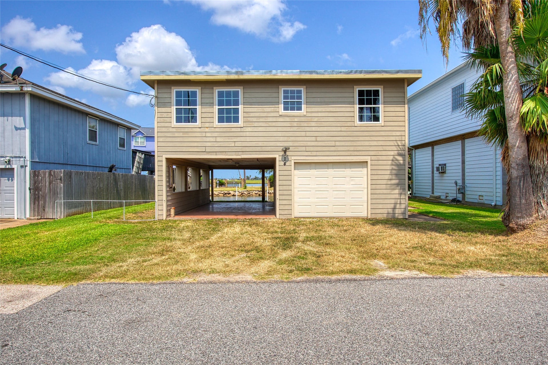 114 Bayou Vista Drive, Hitchcock, TX 77563 114 Bayou Vista Drive, Hitchcock, TX 77563