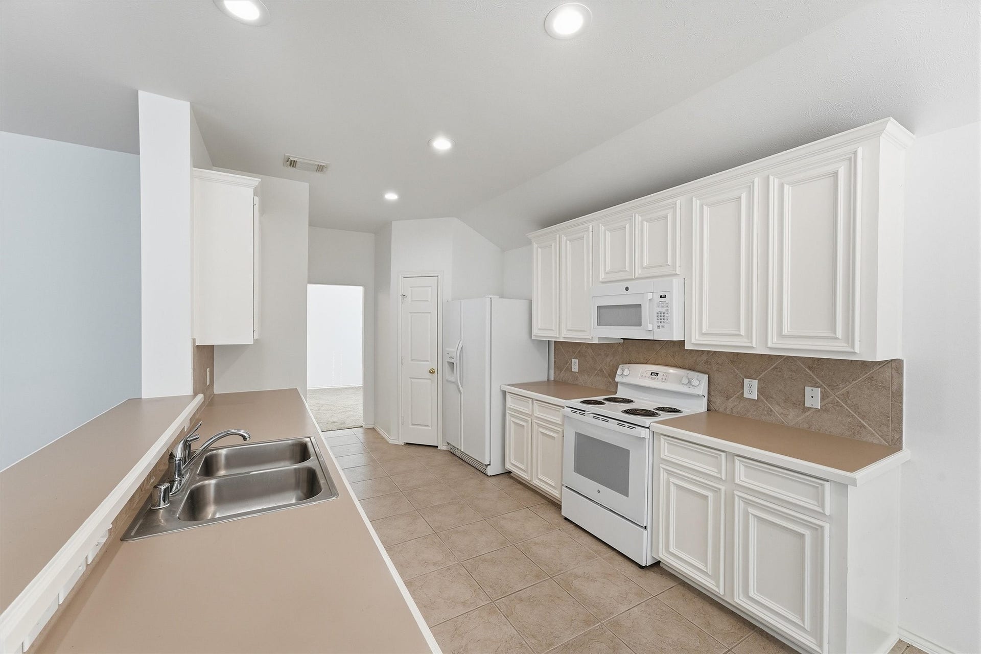 2227 Ridgefield Park Lane, Richmond, TX 77469 2227 Ridgefield Park Lane, Richmond, TX 77469