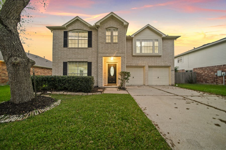 Property photo for 2208 Day Drive, Pearland, TX