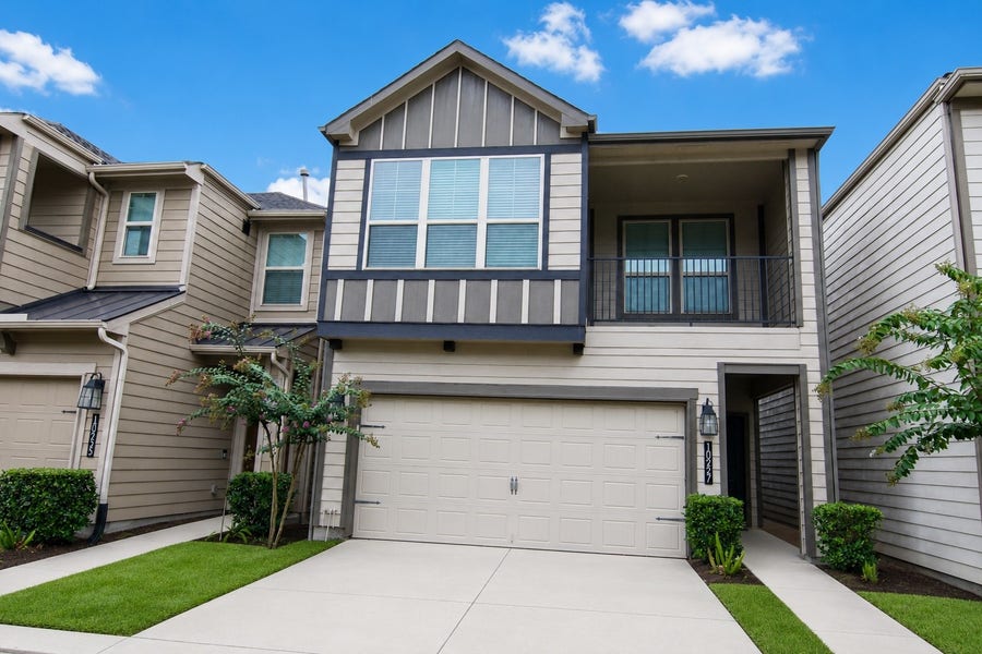 Property photo for 10957 Cannes Memorial Drive, Houston, TX