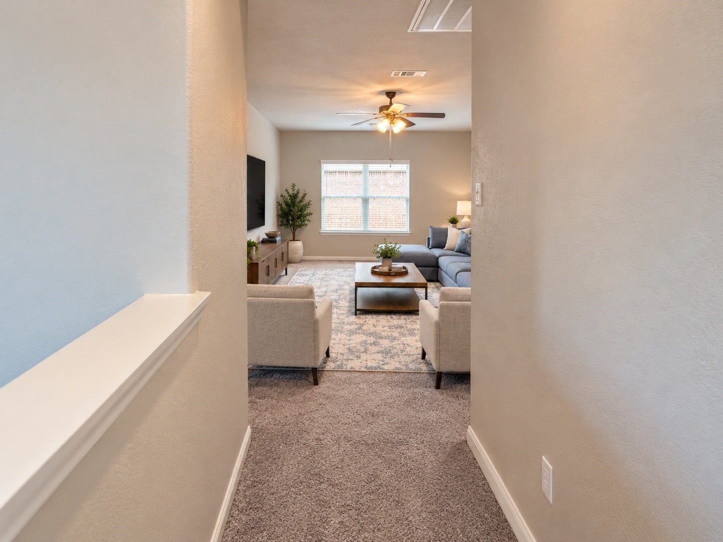 2040 Ezell Drive, Iowa Colony, TX 77583 2040 Ezell Drive, Iowa Colony, TX 77583