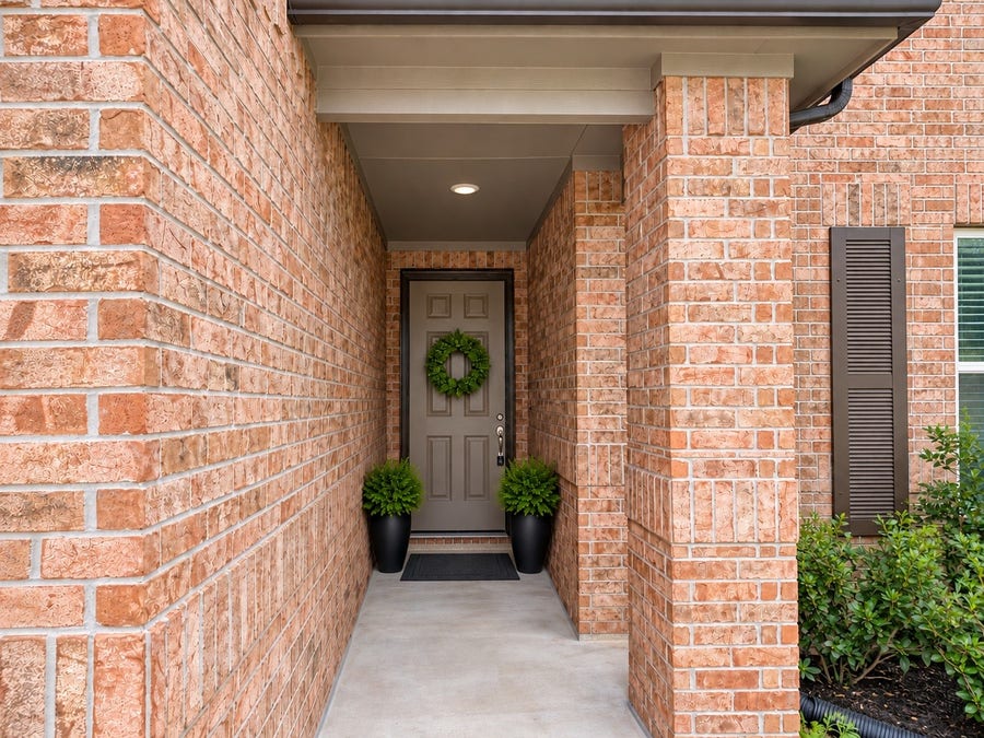 Property photo for 2040 Ezell Drive, Iowa Colony, TX