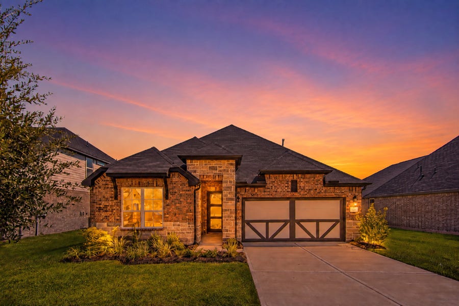 Property photo for 157 Peninsula Point Drive, Montgomery, TX