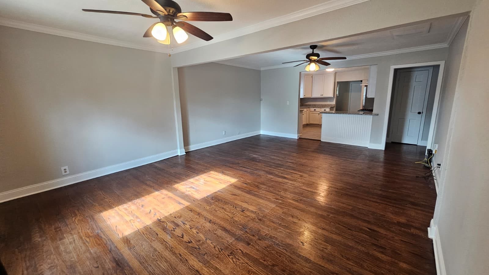 4405 Alice Street, Houston, TX 77021 4405 Alice Street, Houston, TX 77021