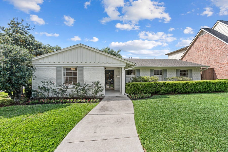 Property photo for 6201 Overbrook Lane, Houston, TX