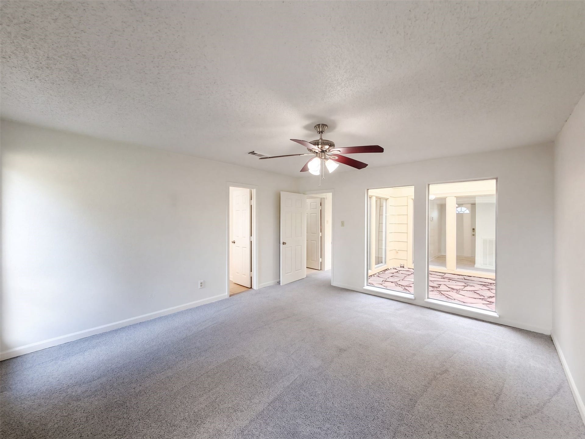 15803 Dunmoor Drive, Houston, TX 77059 15803 Dunmoor Drive, Houston, TX 77059