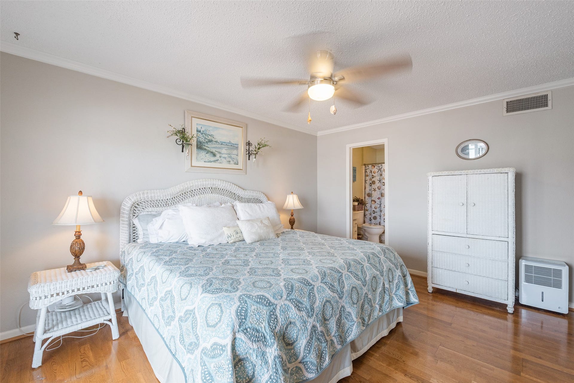 1426 Tiki Drive, Tiki Island, TX 77554 1426 Tiki Drive, Tiki Island, TX 77554
