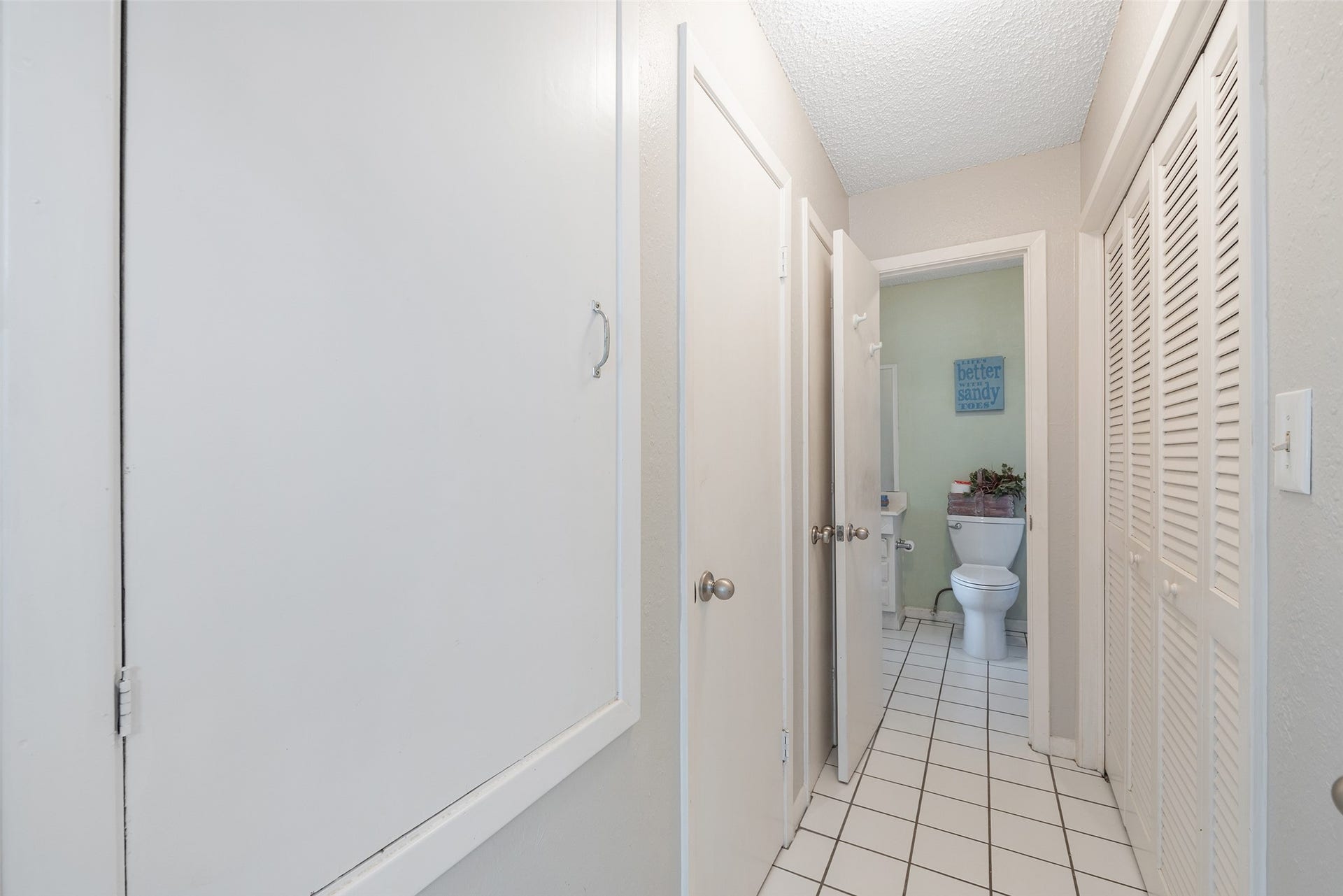 1426 Tiki Drive, Tiki Island, TX 77554 1426 Tiki Drive, Tiki Island, TX 77554