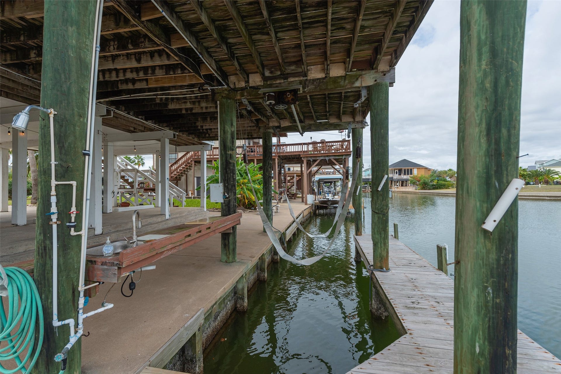 1426 Tiki Drive, Tiki Island, TX 77554 1426 Tiki Drive, Tiki Island, TX 77554