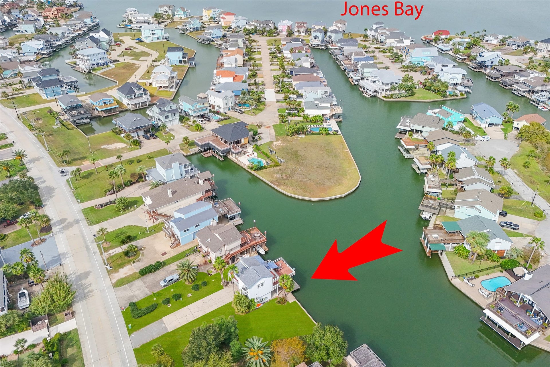 1426 Tiki Drive, Tiki Island, TX 77554 1426 Tiki Drive, Tiki Island, TX 77554