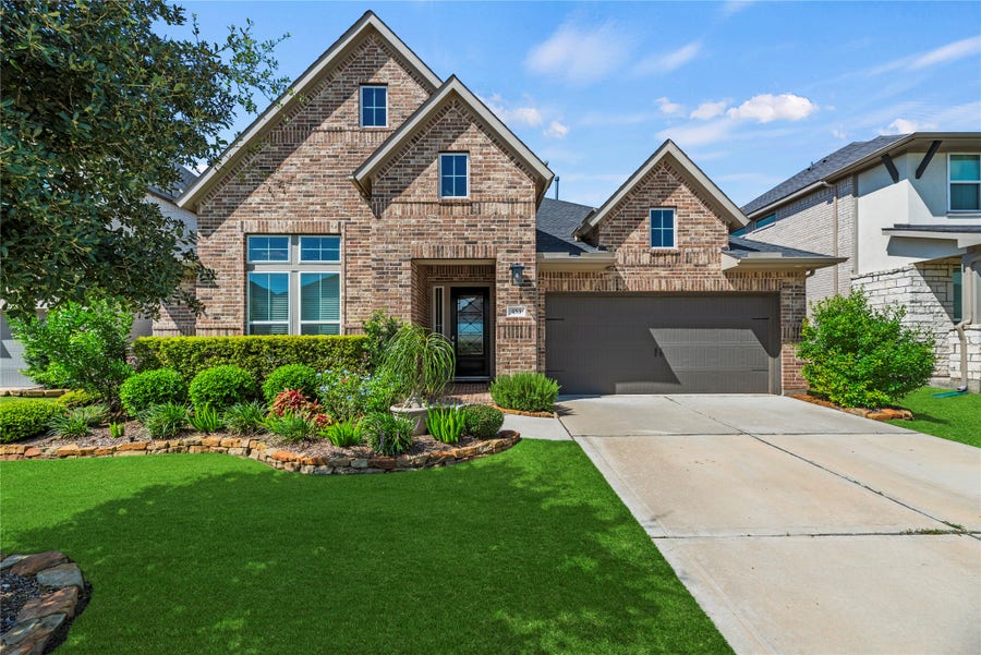 Property photo for 453 Horizon Light Lane, Katy, TX