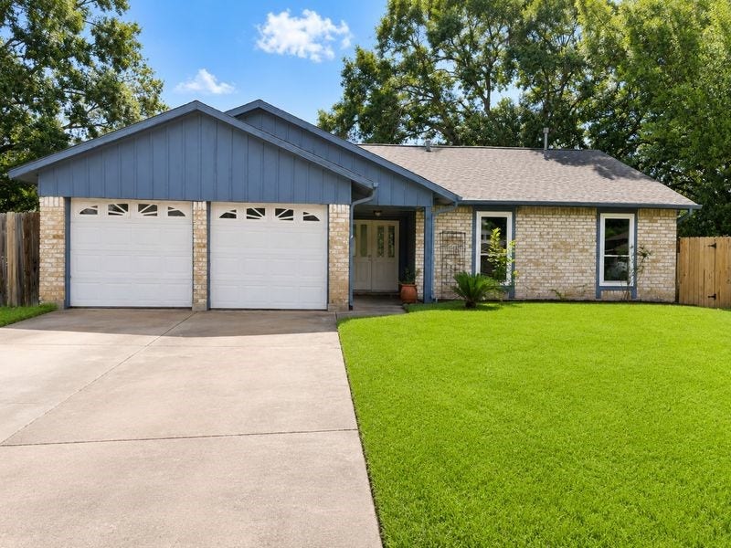 Property photo for 3419 Meadowview Drive, Missouri City, TX