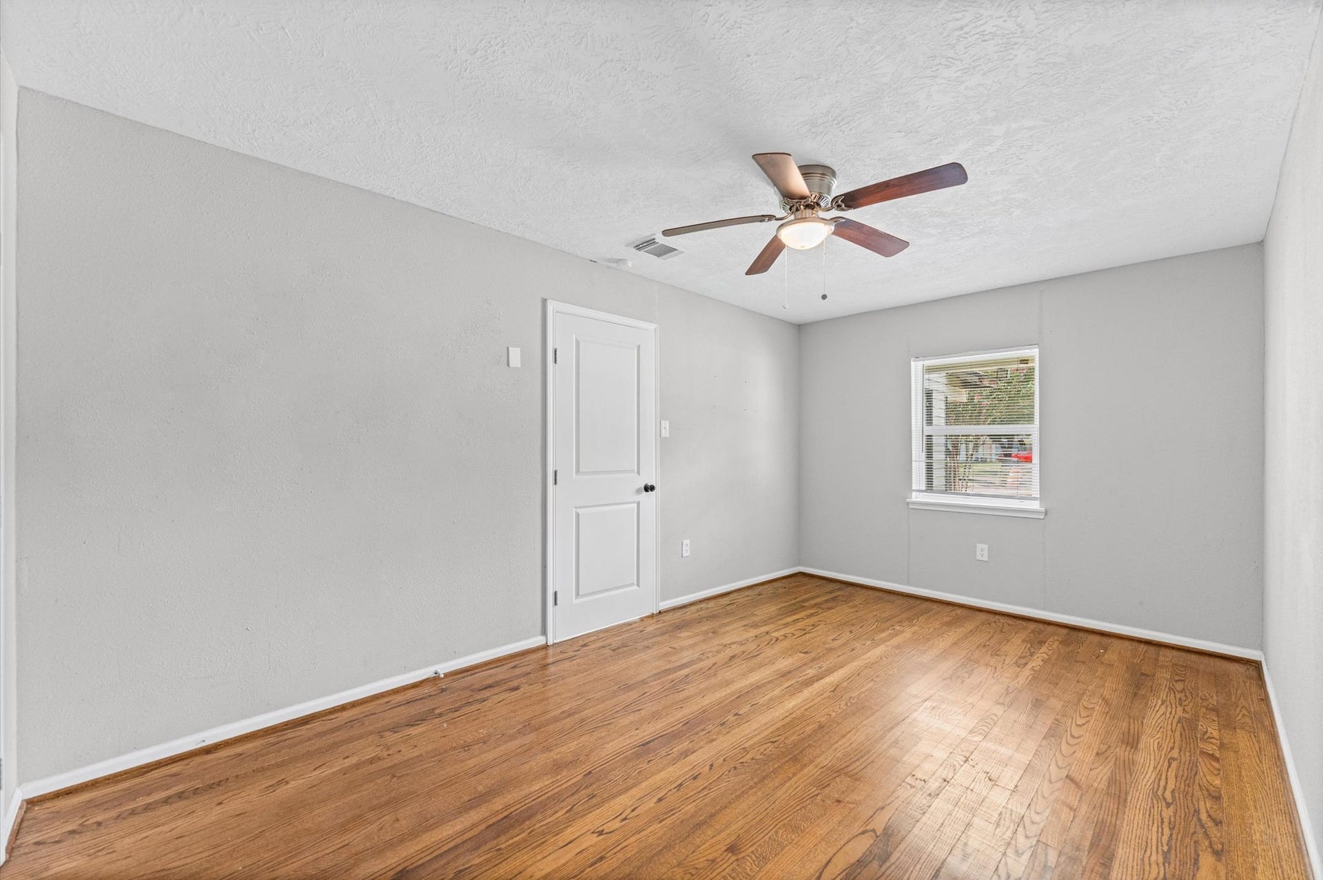 409 Alastair Drive, Pasadena, TX 77506 409 Alastair Drive, Pasadena, TX 77506