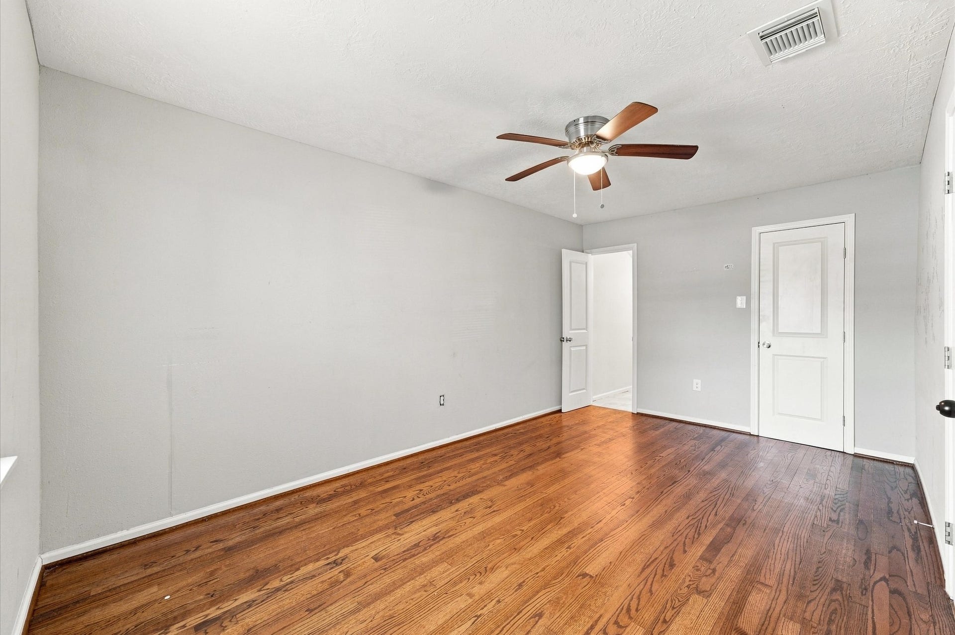 409 Alastair Drive, Pasadena, TX 77506 409 Alastair Drive, Pasadena, TX 77506