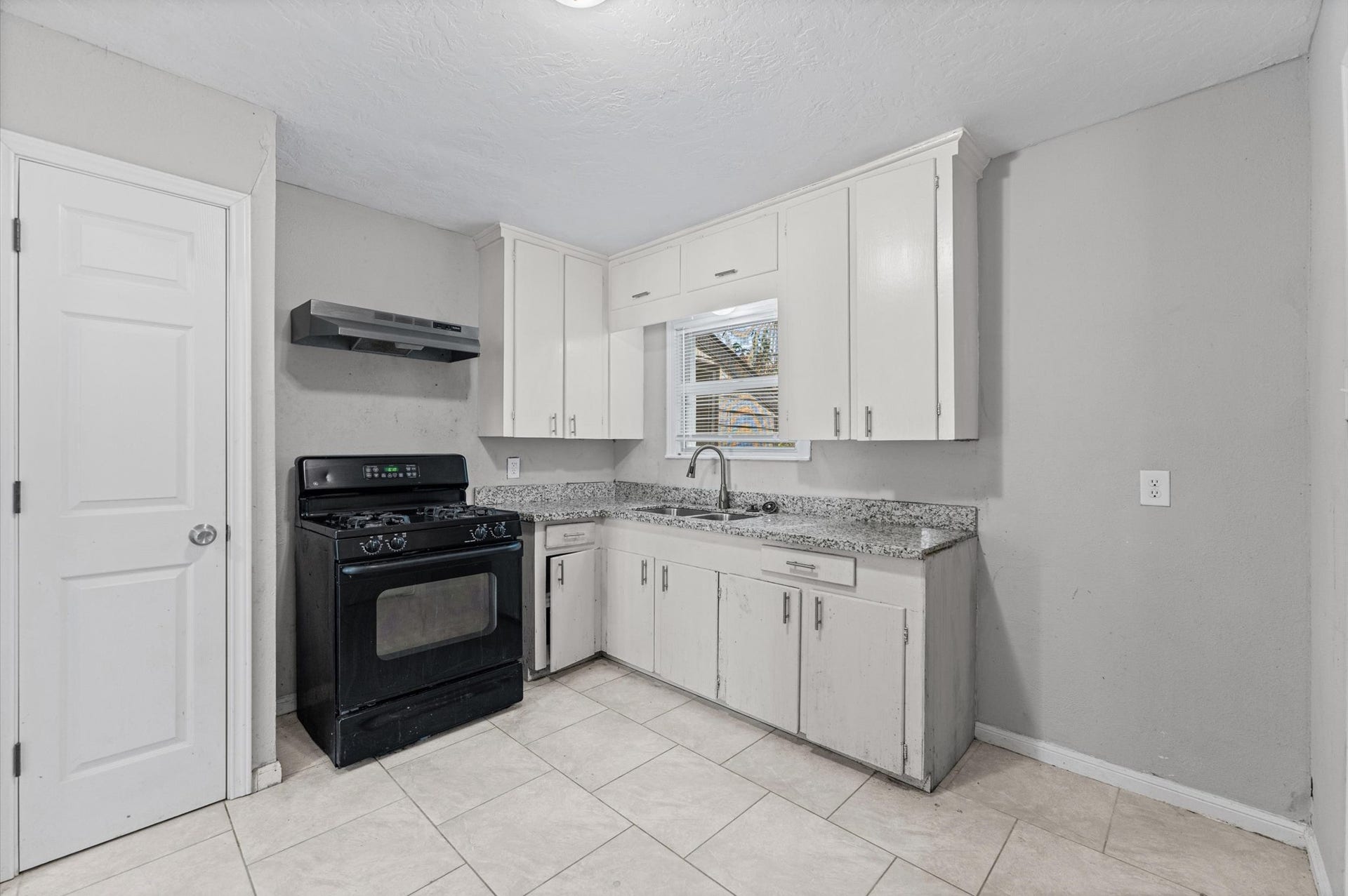 409 Alastair Drive, Pasadena, TX 77506 409 Alastair Drive, Pasadena, TX 77506
