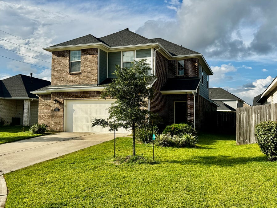 Property photo for 31418 Horseshoe Meadow Bend, Fulshear, TX