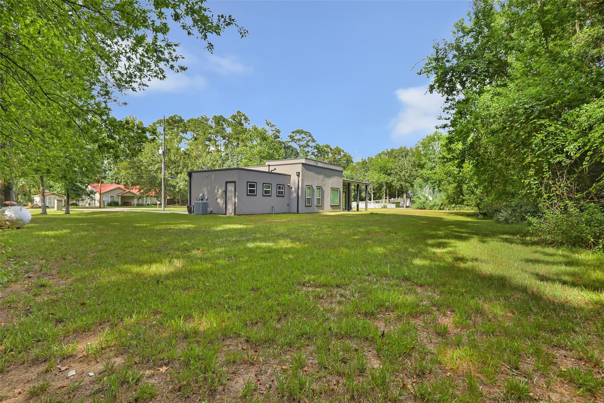 538 Magnolia Point Drive, Huffman, TX 77336 View from back corner of property