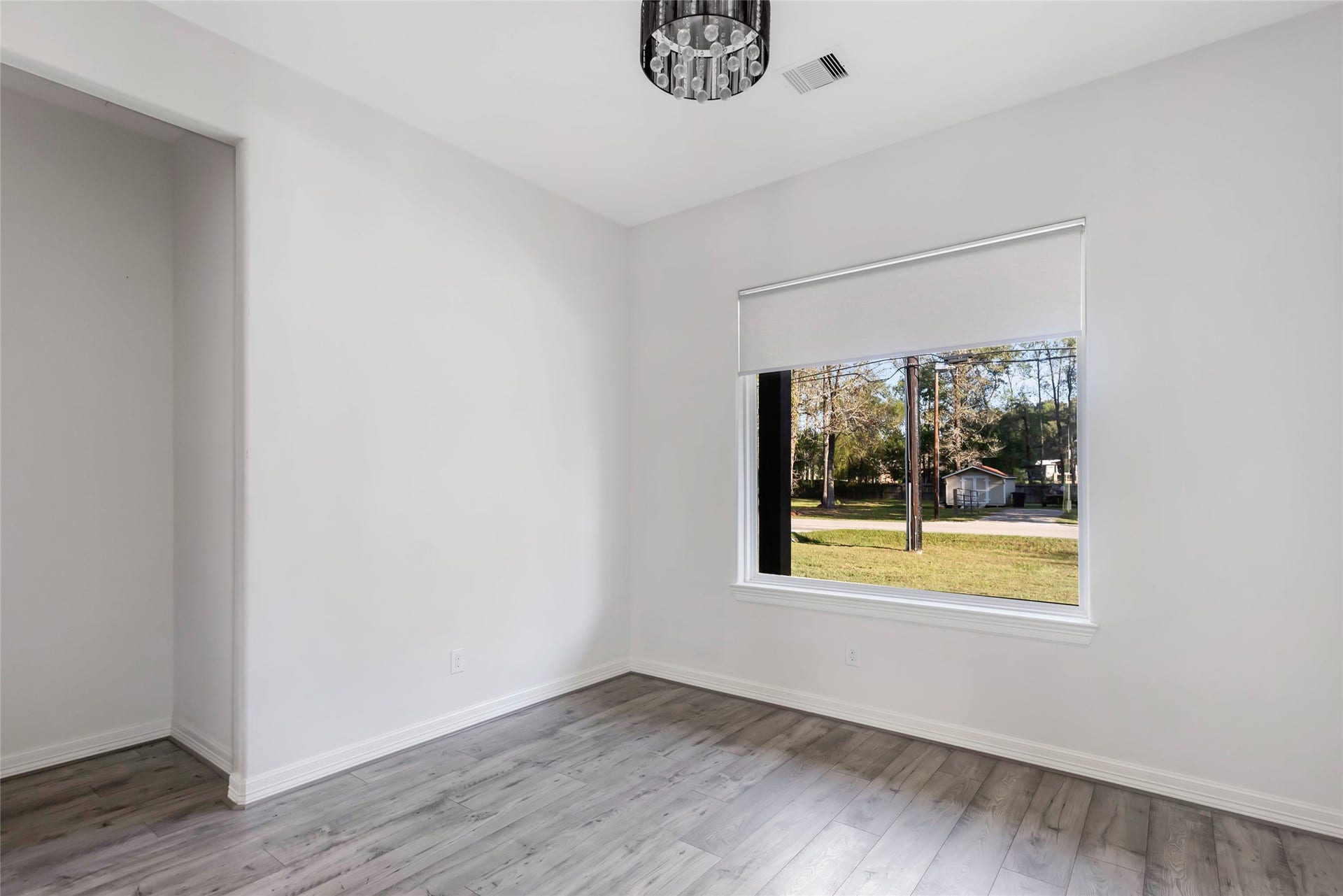 538 Magnolia Point Drive, Huffman, TX 77336 Dining area (office) with picture window
