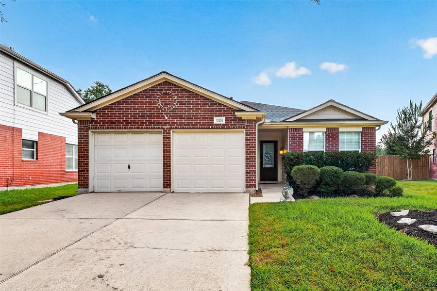 Property photo for 10306 Nickel Grove Drive, Houston, TX