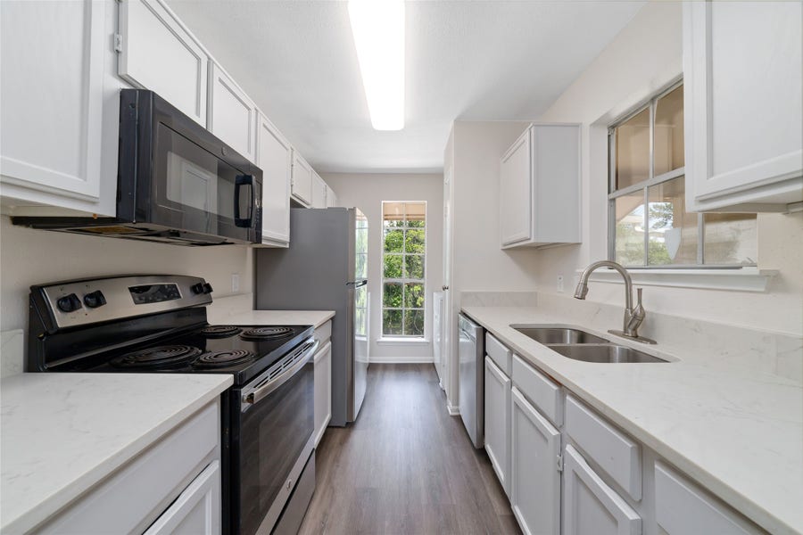 Property photo for 3770 Lovers Wood Lane, #709, Houston, TX