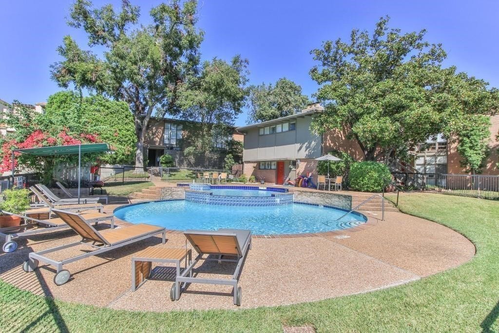 5238 Memorial Drive, Houston, TX 77007