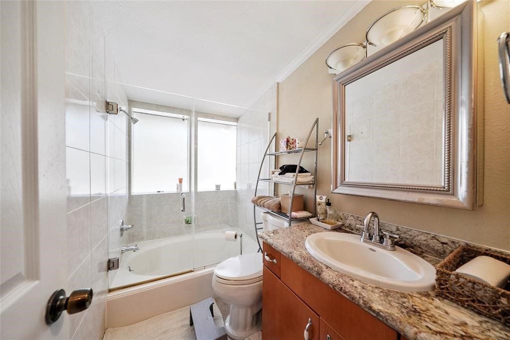 5238 Memorial Drive, Houston, TX 77007