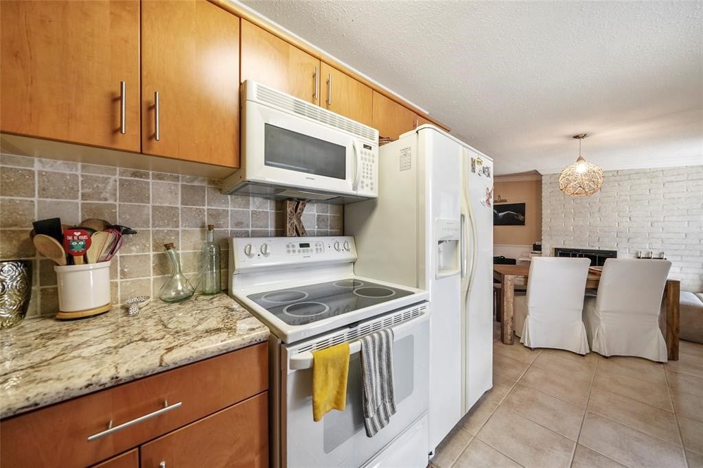 5238 Memorial Drive, Houston, TX 77007