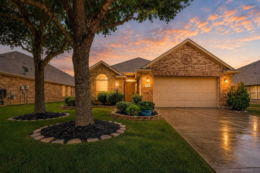 Property photo for 3214 Sabine Spring Lane, Katy, TX