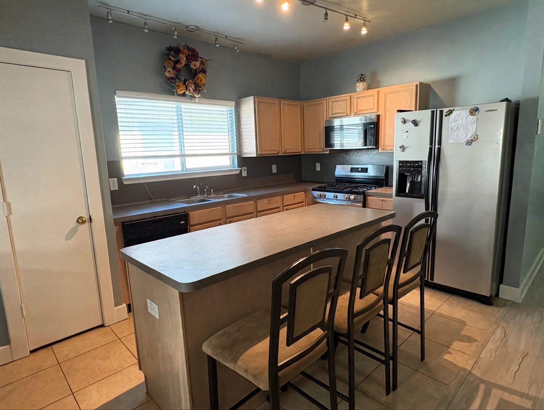 11821 Longwood Garden Way Way, Houston, TX 77047 Kitchen