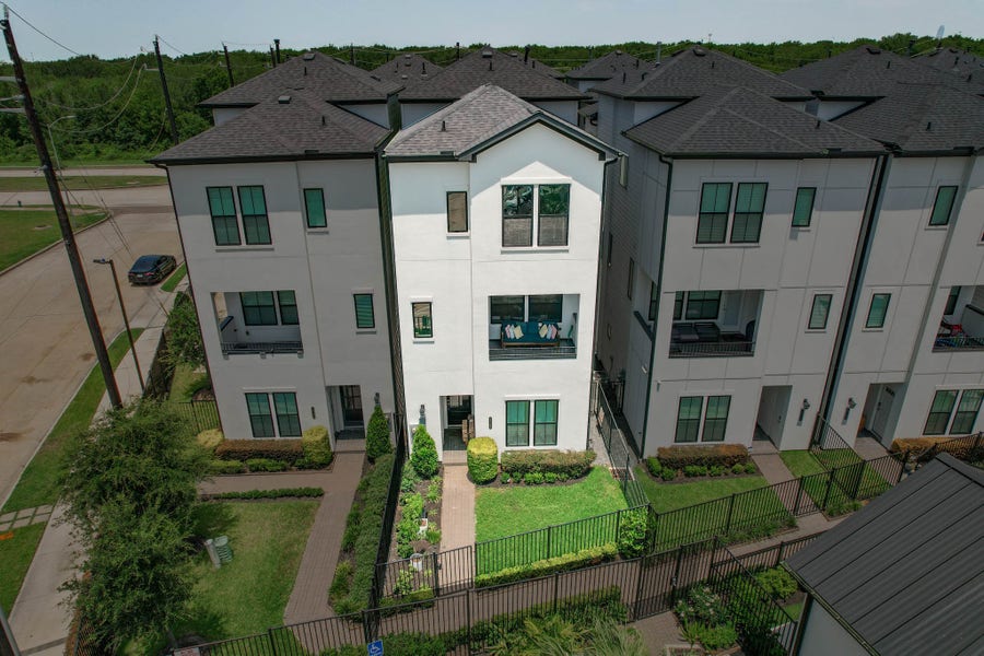 Property photo for 2816 Grand Fountains Drive, #B, Houston, TX