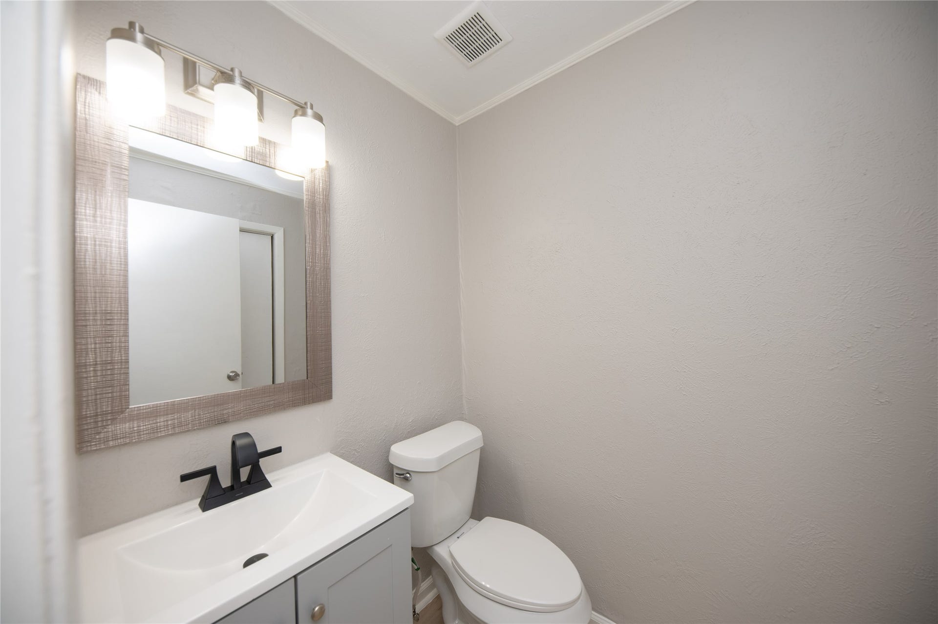 4220 Belle Park Drive, Houston, TX 77072