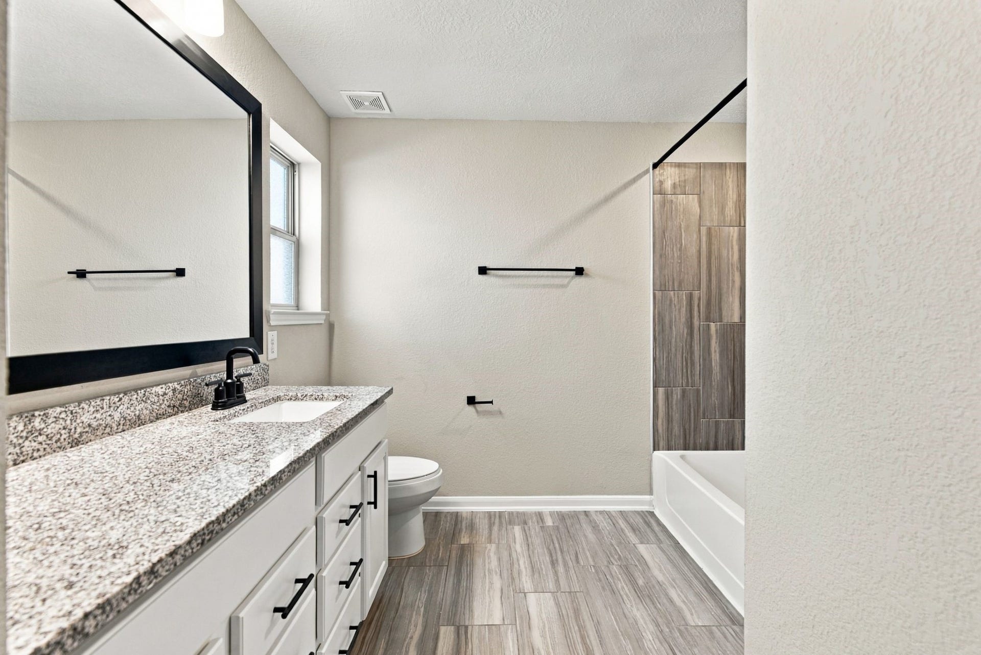 13050 Chestnut Stream Trail, Houston, TX 77070 13050 Chestnut Stream Trail, Houston, TX 77070