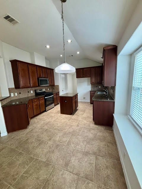 24127 Auburn Woods Court, Porter, TX 77365 24127 Auburn Woods Court, Porter, TX 77365
